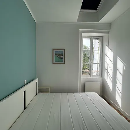 Maison Pres De La Pour 6 Pers. Avec Wifi - Fr-1-197-638 Holiday home Les Sables-d'Olonne
