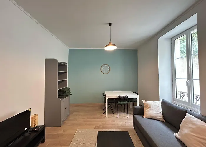 Maison Pres De La Pour 6 Pers. Avec Wifi - Fr-1-197-638 Ferienhaus